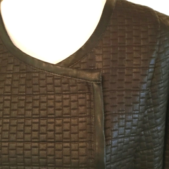 Lord &Taylor Black  Jacket 10 EUC - Picture 3 of 11